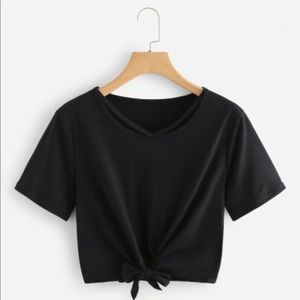 Knot Hem Hollow out Crop Tee